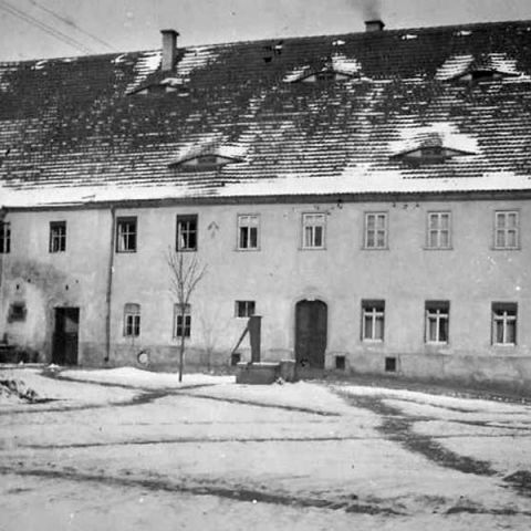 Hof-Wohnhaus-um-1935.jpg